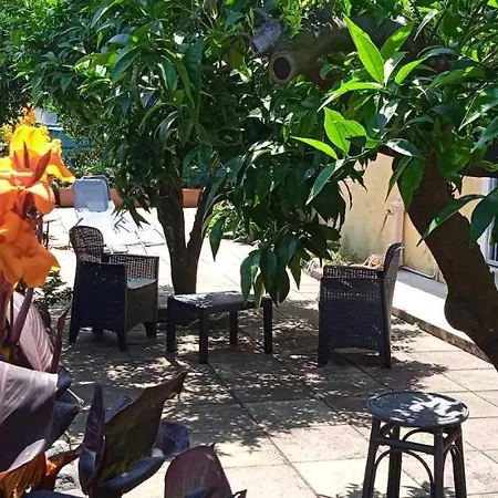 La Bouganville Acconia